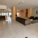 Rocha Tower 11a Appartement *