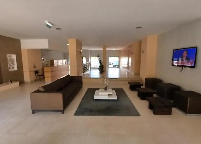 Rocha Tower 11a Appartement *