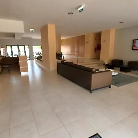 Rocha Tower 11a Apartamento *