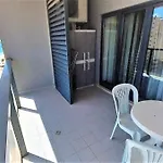 Rocha Tower 11a Apartment