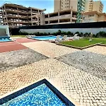 Apartment Rocha Tower 11a